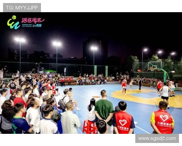 篮球燃动青春逐梦赛场激情挥洒团队凝聚展现无限可能