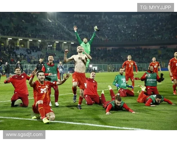 2012年欧洲杯意大利对德国比赛回顾张路解读精彩瞬间与战术分析