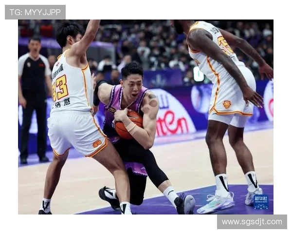 CBA北京队与北控队2018年激烈对决回顾与精彩瞬间分析 CBA北京队与北控队2018年激烈对决回顾与精彩瞬间分析